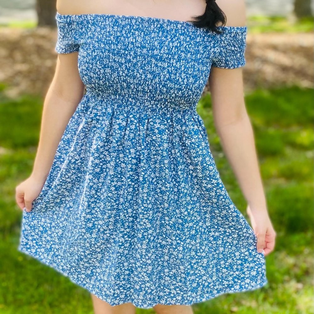 Floral Off Shoulder Smocked Women's Dress NEW!!